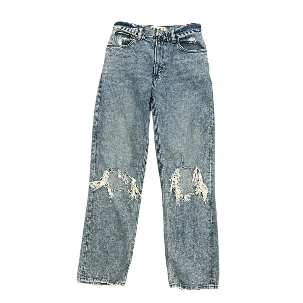 Abercrombie & Fitch 90s Straight Ultra High Rise Jeans Distressed Size 26 / 2S - Picture 1 of 5